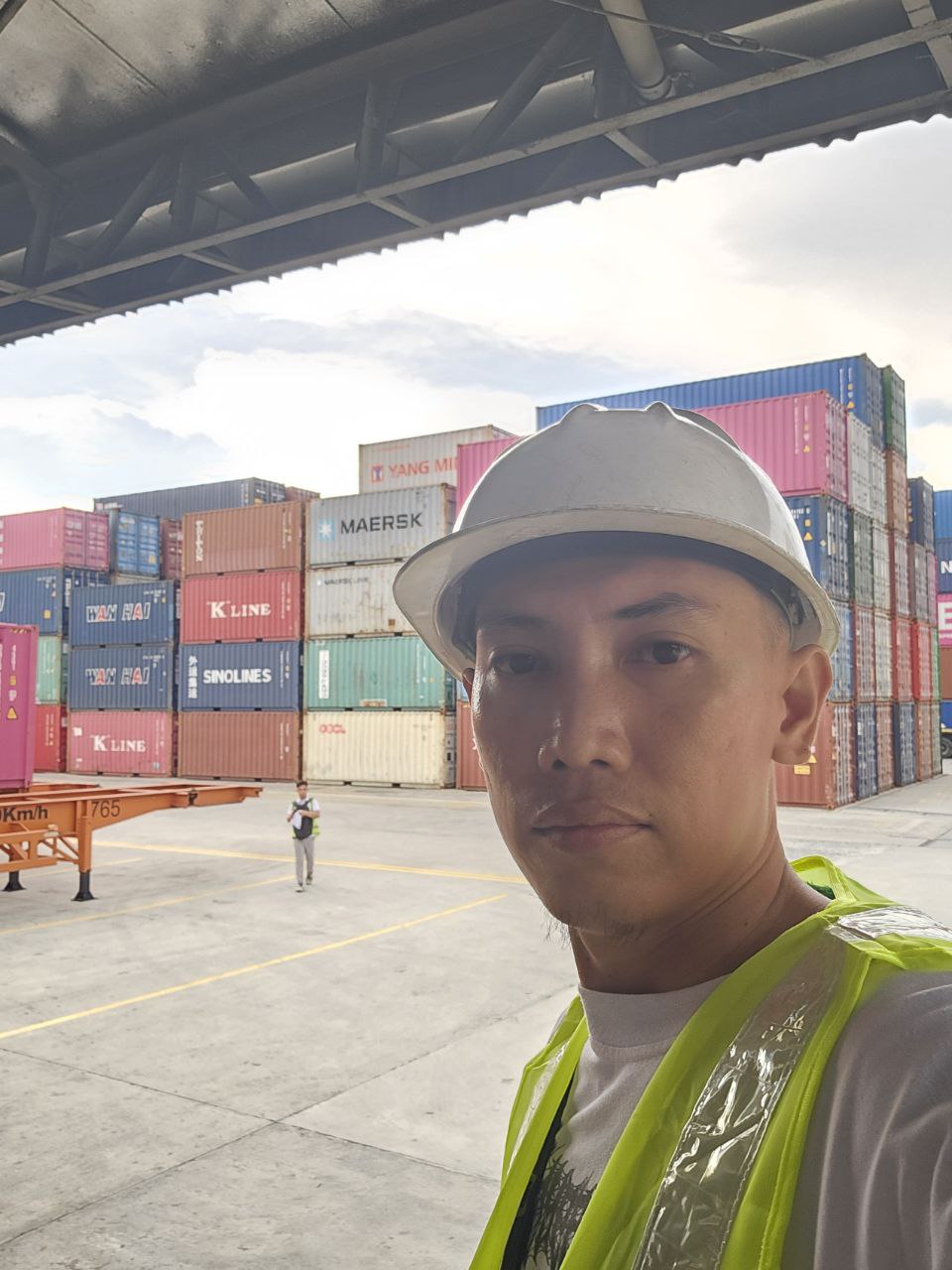 Jonhro Robles
